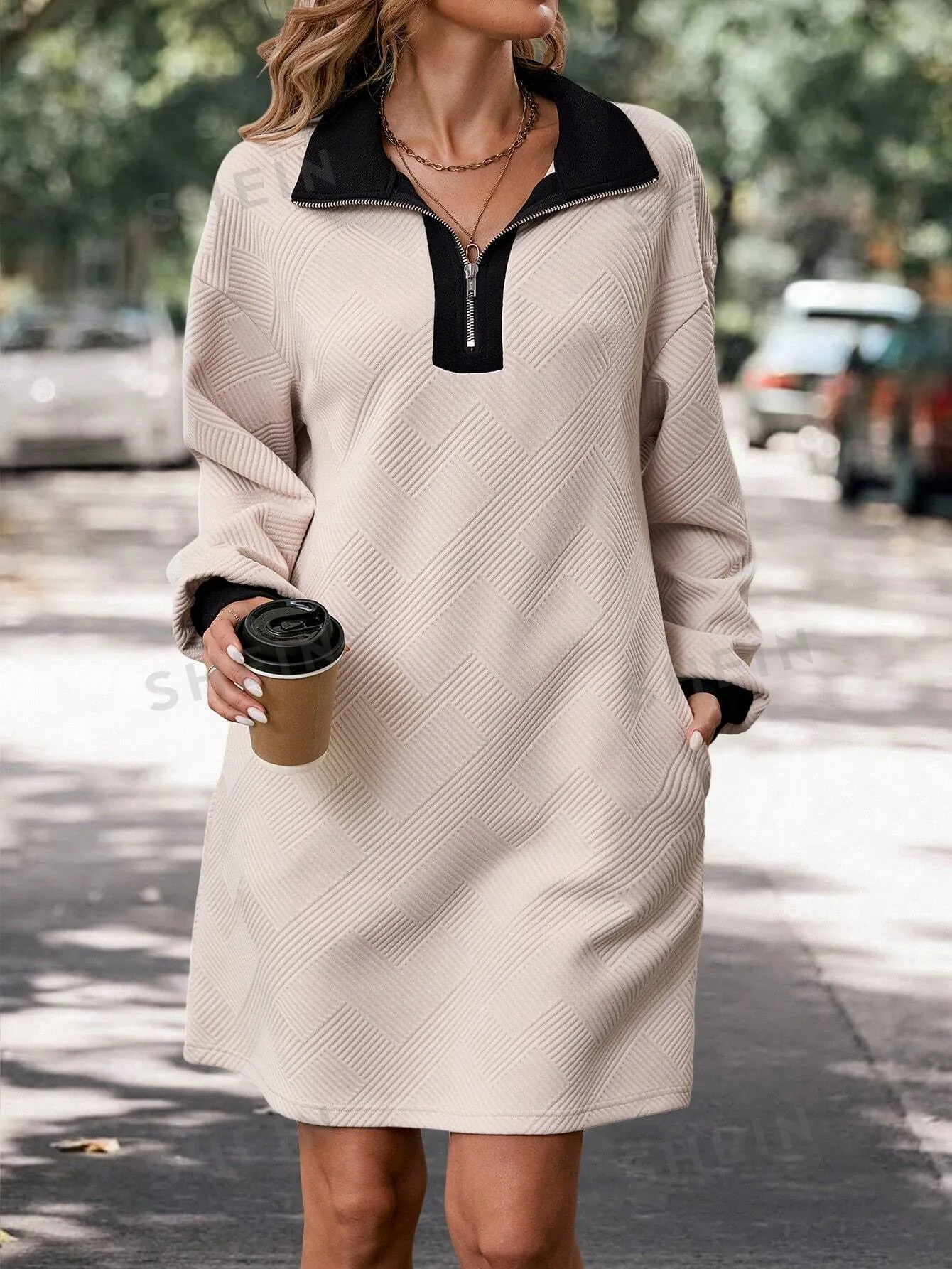 LUNE Women Textured Knit Patchwork Color Block Casual A-Line Dress With Front Zipper